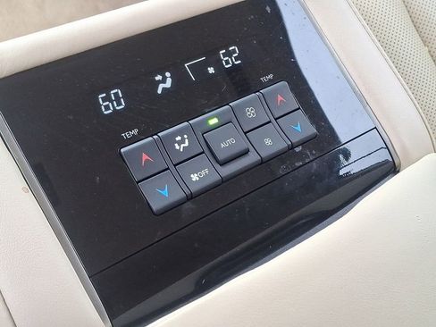 Used 2018 Lexus LX 570 4WD image 11