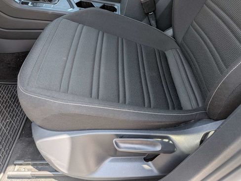 Used 2023 Volkswagen Tiguan S FWD image 18