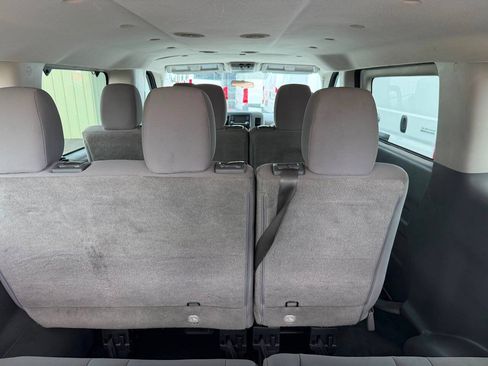 Used 2018 Nissan NV 3500 S RWD image 21