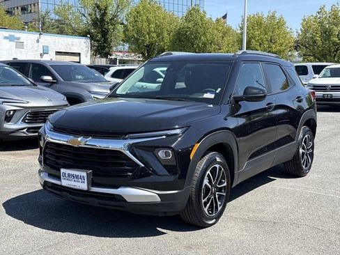 Used 2025 Chevrolet TrailBlazer LT image 5
