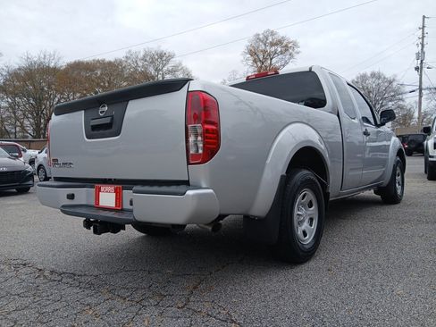 Used 2019 Nissan Frontier S image 6