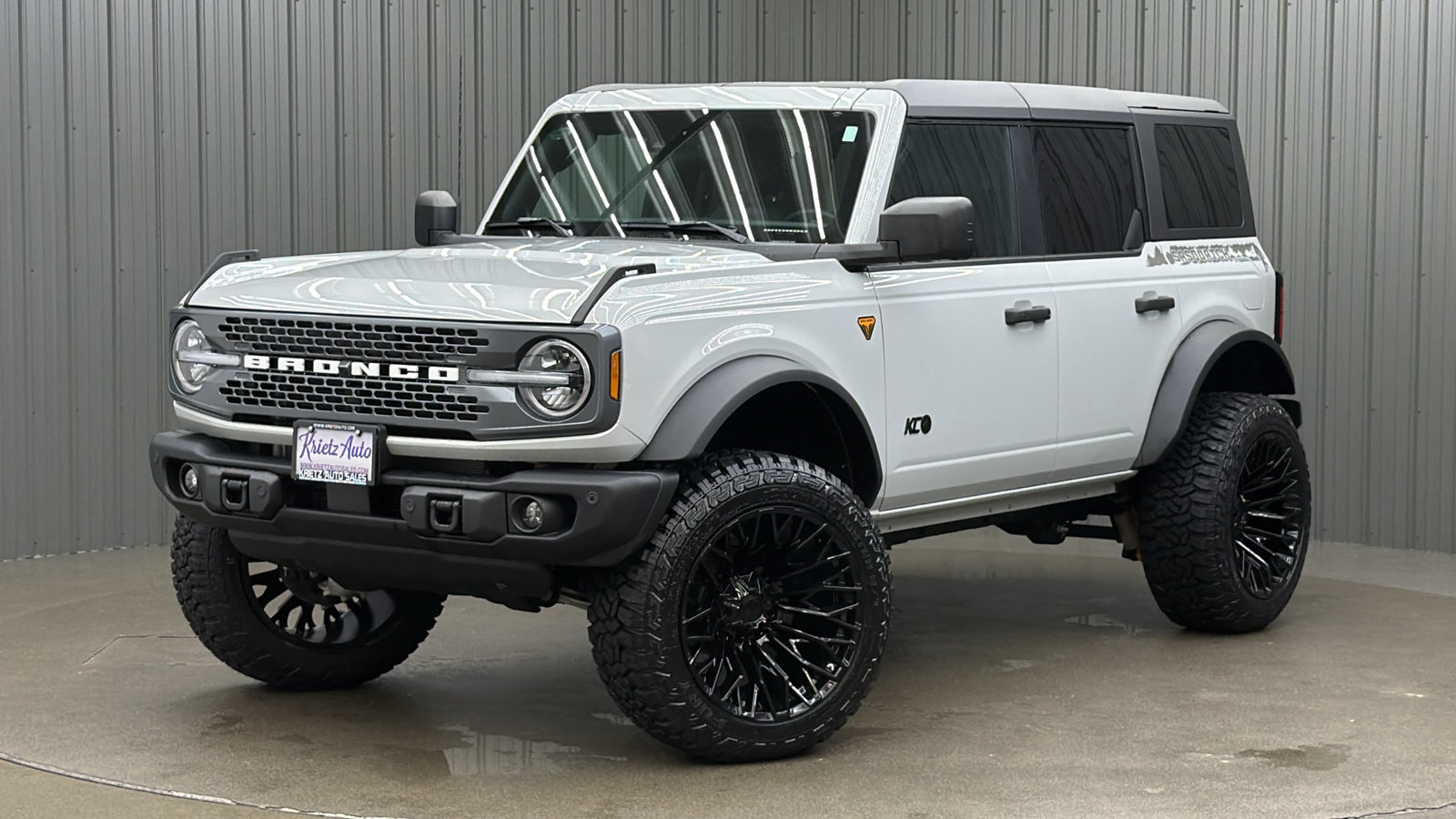 Used 2026 Ford Bronco Badlands w/ Sasquatch Package AWD/4WD image 1