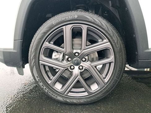 New 2026 Jeep Compass Limited w/ Sun, Sound & Navigation Group image 10