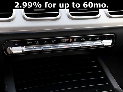 New 2025 Mercedes-Benz GLS 450 4MATIC image 28