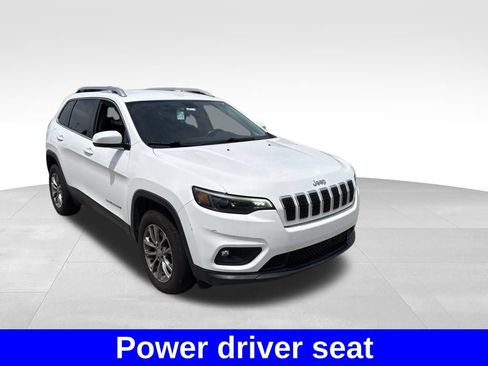Used 2020 Jeep Cherokee Latitude Plus w/ Cold Weather Group AWD/4WD image 9