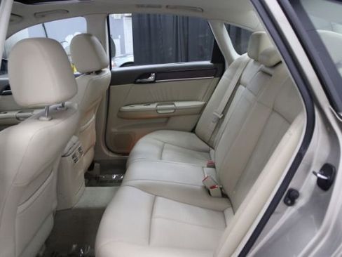 Used 2010 INFINITI M35 w/ Technology Pkg RWD image 15