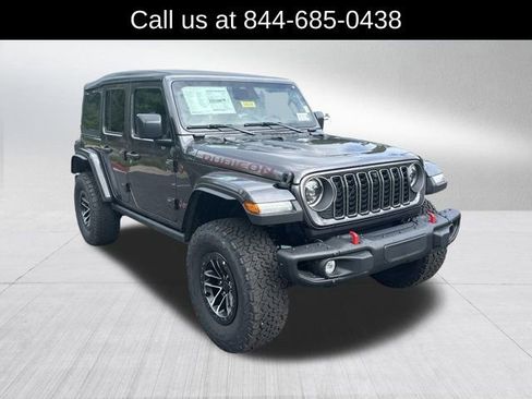 New 2025 Jeep Wrangler Unlimited Rubicon w/ XTREMEE 35" Tire Package image 3