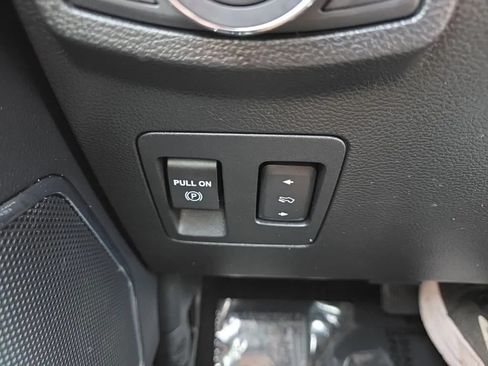 Used 2020 Ford F150 Lariat w/ Equipment Group 502A Luxury AWD/4WD image 38