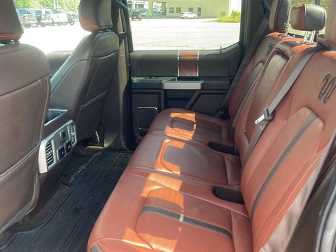 Used 2018 Ford F150 King Ranch w/ Equipment Group 601A Luxury AWD/4WD image 6