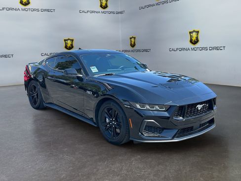 Used 2024 Ford Mustang GT RWD image 7