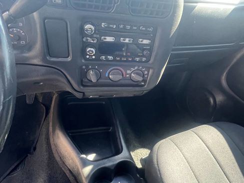 Used 2003 Chevrolet S10 Pickup LS w/ Appearance Package image 17