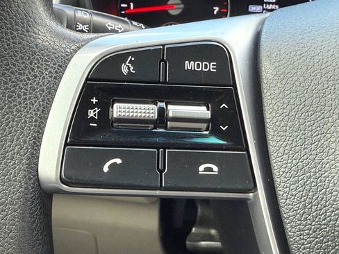 Used 2019 Kia Sorento FWD image 41