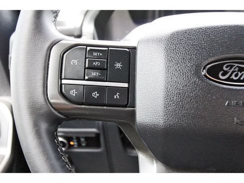 Used 2024 Ford F150 XLT w/ XLT Black Appearance Package AWD/4WD image 17