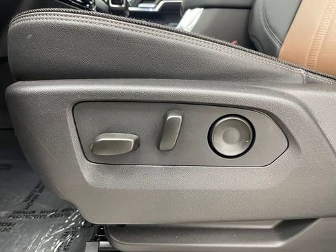 Certified 2024 Chevrolet Silverado 1500 High Country w/ High Country Premium Package image 13