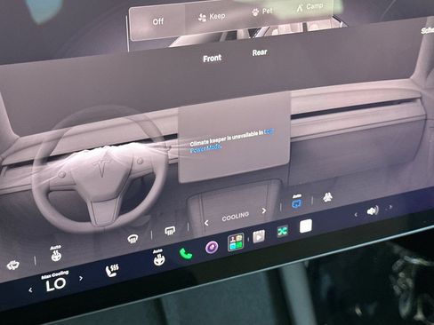 Used 2024 Tesla Model Y Long Range AWD/4WD image 21