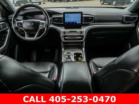Used 2023 Ford Explorer XLT w/ Equipment Group 202A AWD/4WD image 25