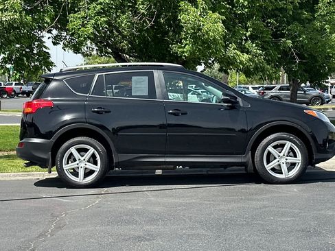 Used 2015 Toyota RAV4 Limited w/ Technology Package AWD/4WD image 8