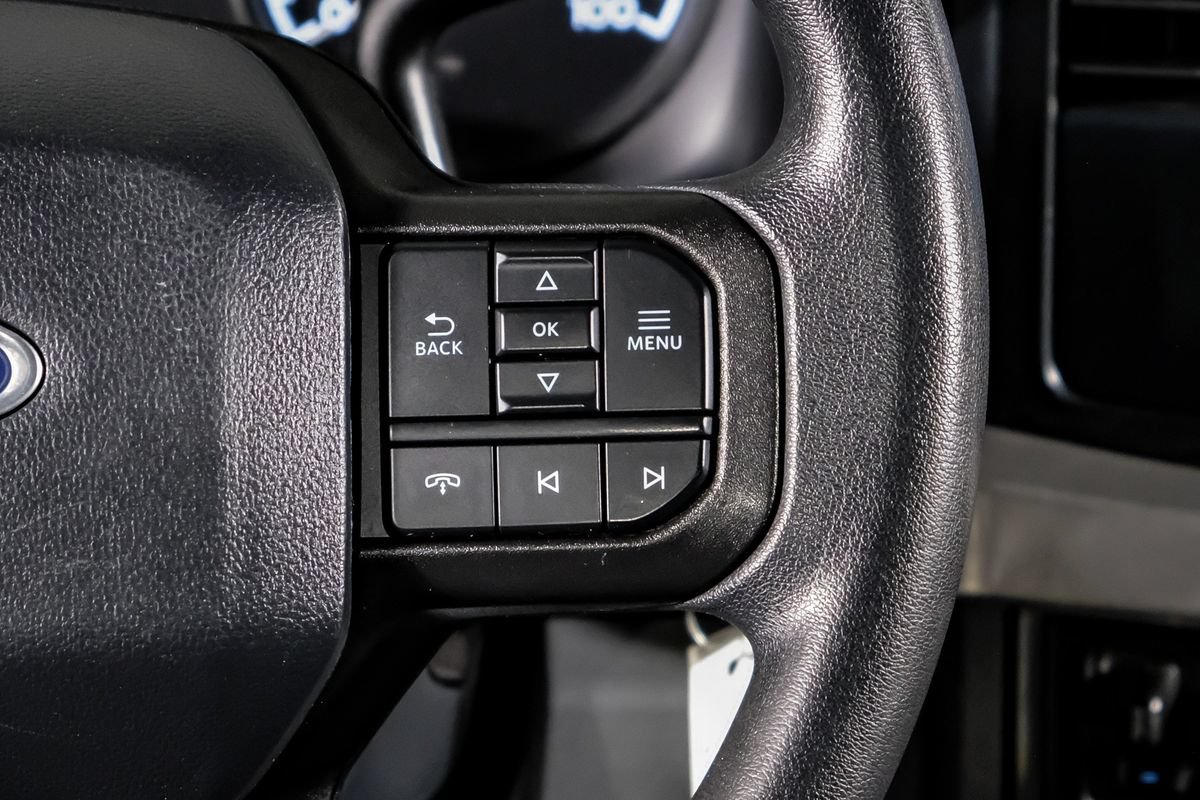 Used 2025 Ford F350 XLT AWD/4WD image 19