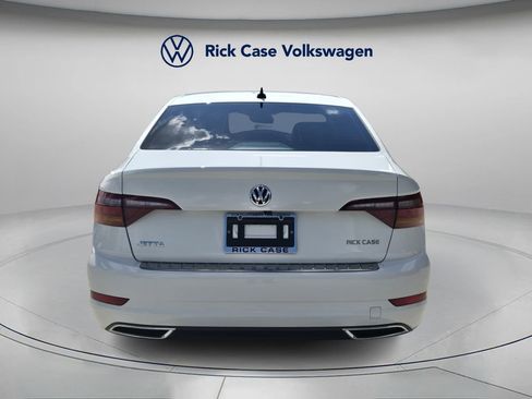 Used 2019 Volkswagen Jetta SEL Premium image 5