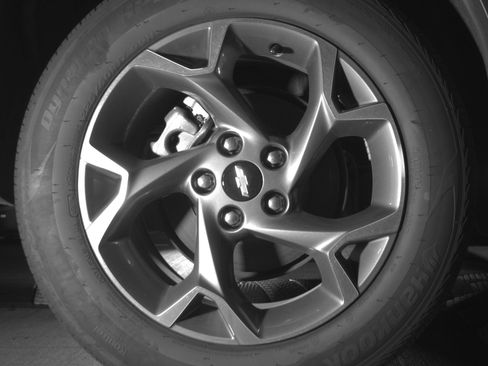 Used 2025 Chevrolet Trax LT w/ LT Convenience Package image 15