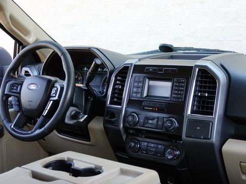 Used 2015 Ford F150 XLT w/ Equipment Group 301A Mid image 30