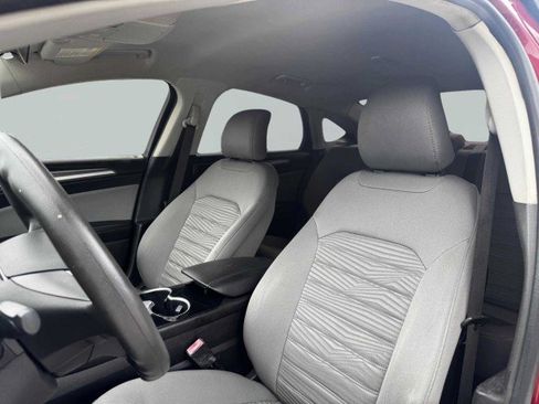 Used 2016 Ford Fusion S w/ Equipment Group 101A image 17