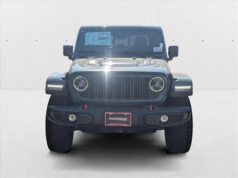 New 2025 Jeep Gladiator Rubicon w/ Convenience Group image 6