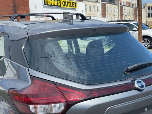 Used 2021 Nissan Kicks SV w/ Interior Electronics Package FWD image 26
