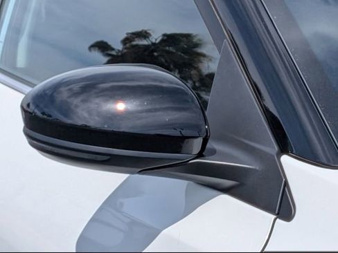 Used 2025 Nissan Sentra SR image 46