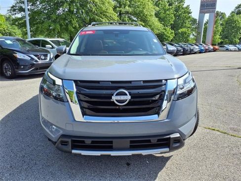 Certified 2024 Nissan Pathfinder Platinum w/ Cargo Package image 24