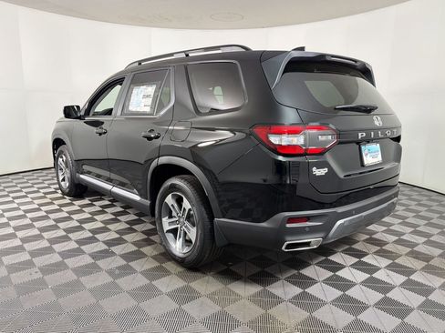 New 2026 Honda Pilot EX-L image 3