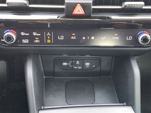 New 2026 Kia Sportage SX image 14