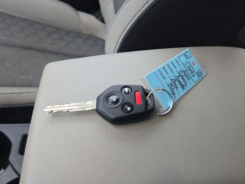 Certified 2025 Subaru Forester image 28