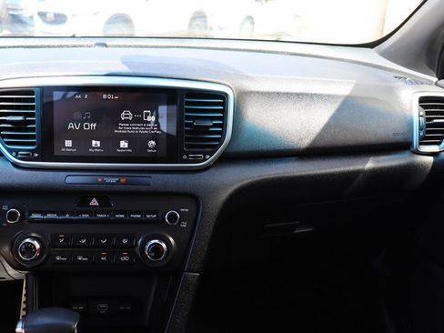 Used 2020 Kia Sportage S FWD image 44