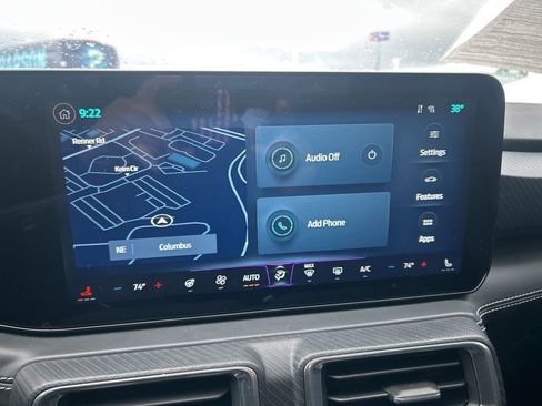 Used 2024 Ford Mustang GT Premium image 3