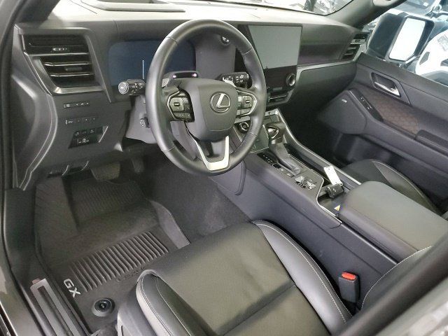 Used 2026 Lexus GX 550 AWD/4WD image 12