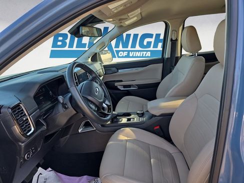 Used 2024 Ford Ranger Lariat w/ FX4 Off-Road Package image 9