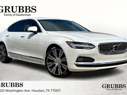 Used 2023 Volvo S90 T8 Ultimate w/ Lounge Package