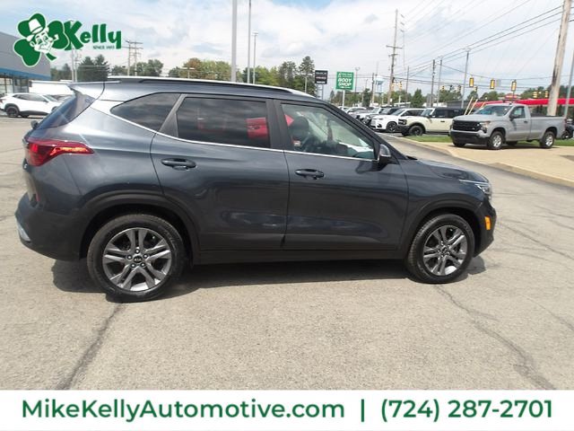 Used 2021 Kia Seltos S FWD image 11