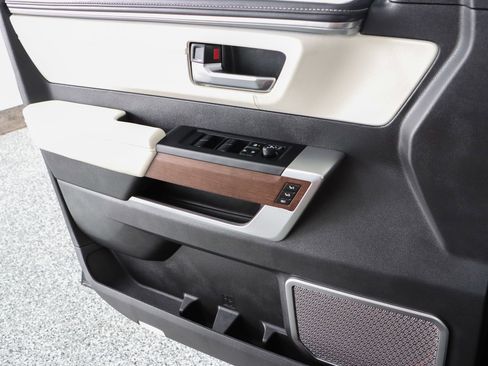 Used 2024 Toyota Sequoia Capstone image 24