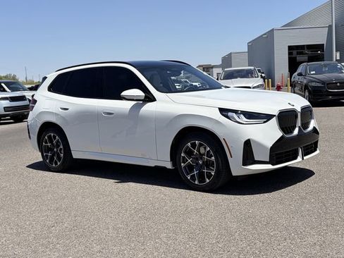 Used 2026 BMW X3 xDrive30 w/ Premium Package AWD/4WD image 4