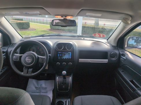 Used 2016 Jeep Compass Sport w/ Power Value Group image 26