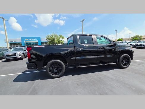 New 2026 Chevrolet Silverado 1500 Custom AWD/4WD image 18