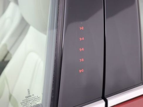 Used 2017 Lincoln MKZ Premiere FWD image 18