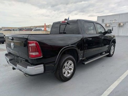 Used 2022 RAM 1500 Laramie AWD/4WD image 3