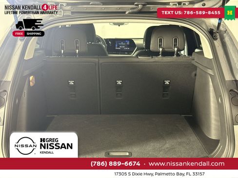 Used 2025 Chevrolet Trax LS image 28