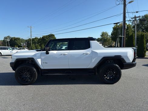 New 2026 GMC Hummer EV 4x4 Crew Cab image 3