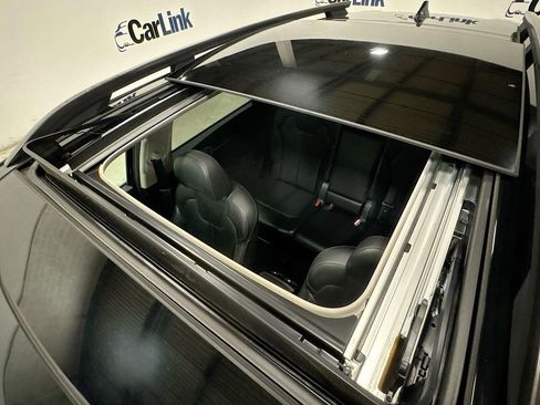 Used 2022 Kia Sorento S w/ Panoramic Sunroof Package image 28