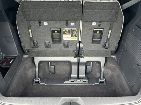 Used 2025 Toyota Sienna XLE image 22