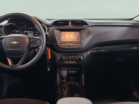 Used 2023 Chevrolet TrailBlazer LS image 34